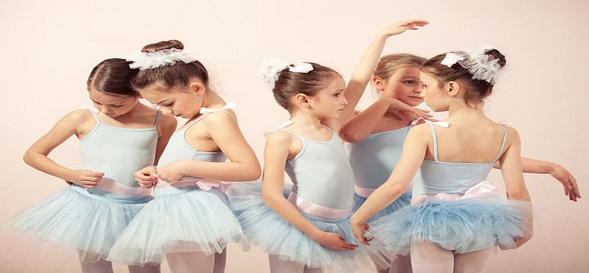 Múa Ballet cho bé – Ba mẹ cần lưu ý những gì trước khi chọn lớp cho con?