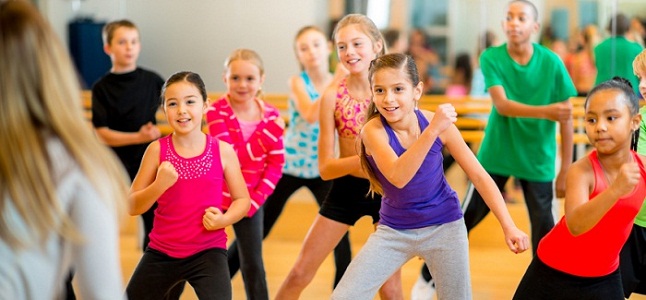 Bật mí 12 lợi ích “to đùng” khi cho trẻ tập Aerobic thiếu nhi