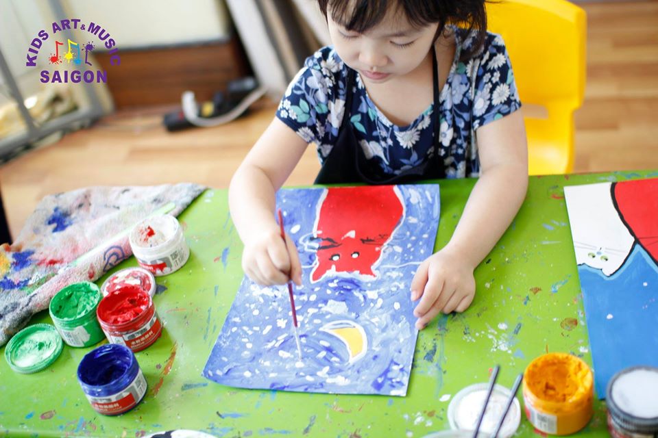 Tác dụng tuyệt vời của lớp dạy vẽ tranh tại Hà Nội đối với các bé hình ảnh 3