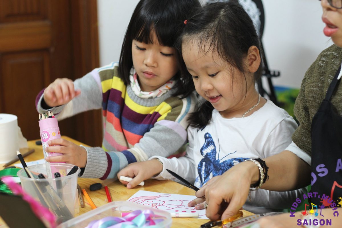 Tìm hiểu những ứng dụng cho bé học vẽ tốt nhất
