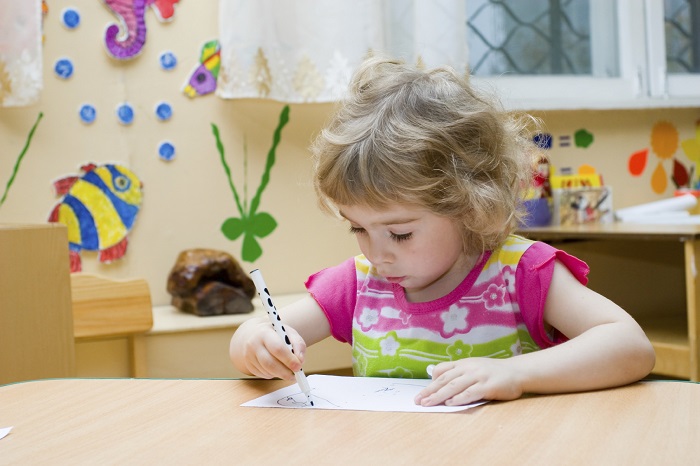 Những lợi ích khi cho bé tham gia lớp học vẽ cho trẻ em ở tphcm - hình ảnh 2