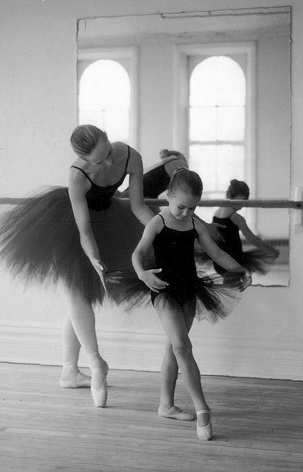 Lớp múa ballet cho bé hcm: Những lợi ích mà ba mẹ chưa biết đến - hình ảnh 2