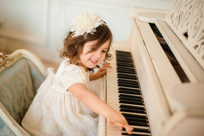 Tìm lớp học đàn Piano cho bé cần những bí quyết nào?