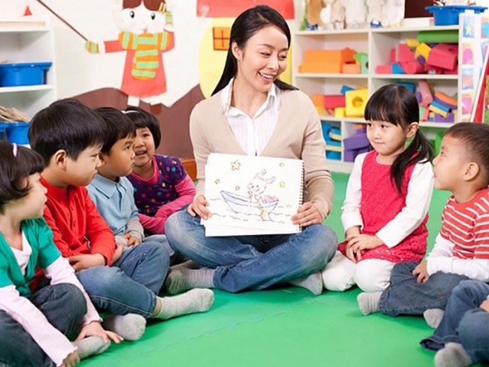 Vì sao ba mẹ nên cho con đến trung tâm dạy vẽ cho trẻ em?