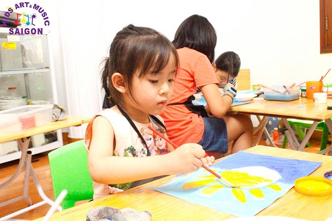 Các lớp học vẽ cho bé 5 tuổi ở Hà Nội có gì đặc biệt?