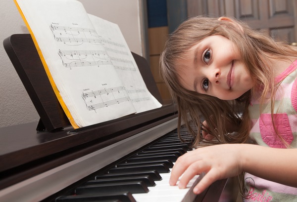 Hướng dẫn đánh đàn piano cho bé yêu hình ảnh 2