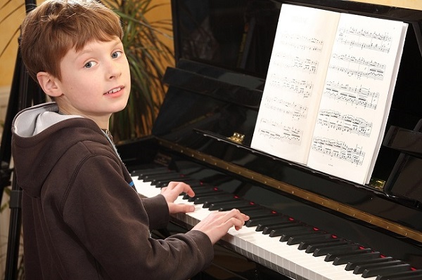 Mách bé một số lưu ý khi tự học đàn Piano
