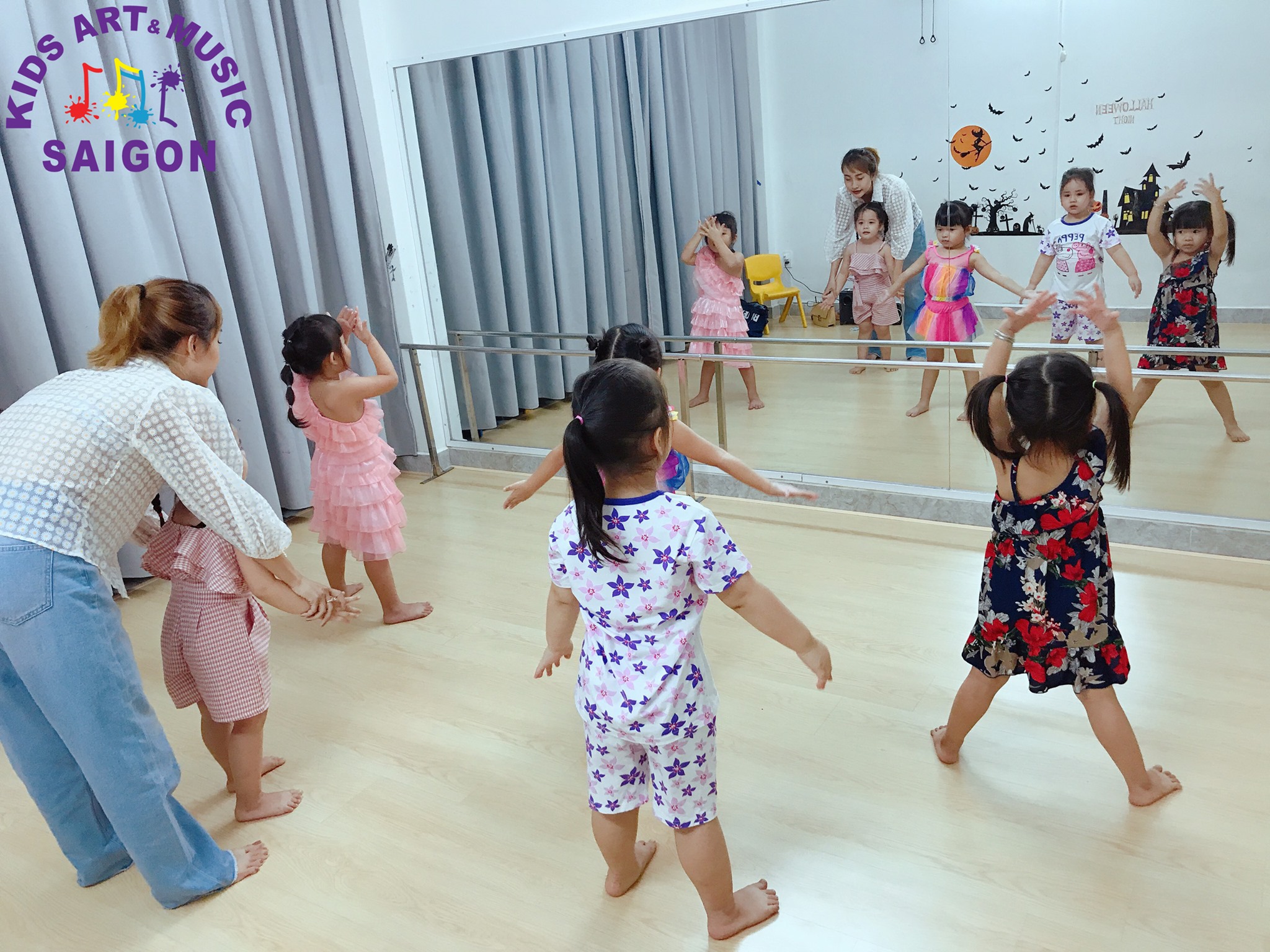 Học Nhảy hiện đại ở đâu tại Hà Nội thì tốt? hình ảnh 3