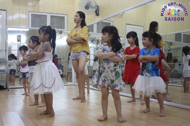 Dạy nhảy Hải Phòng – Cái nôi lợi ích cho bé