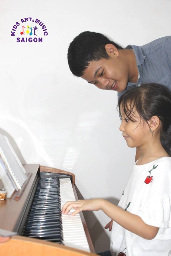 lớp học piano cho trẻ em ở hà nội chất lượng hình ảnh 3