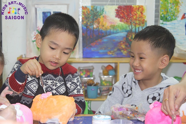 Các lớp học vẽ cho bé 5 tuổi ở Hà Nội có gì đặc biệt? hình ảnh 1