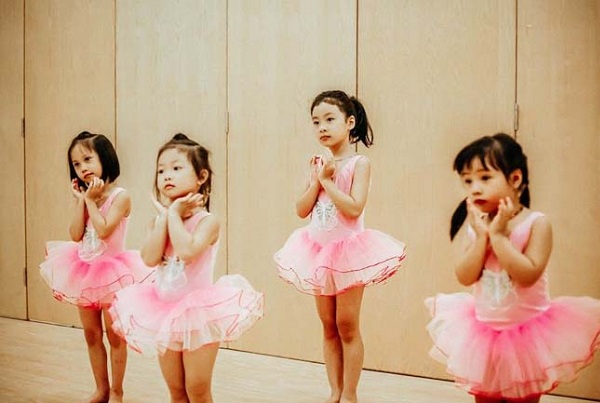 Lời khuyên nào cho ba mẹ khi mua váy múa trẻ em tại Hà Nội - Kids ...