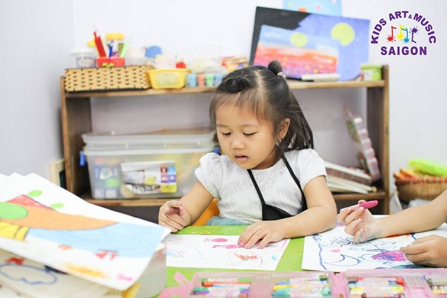 7 lợi ích tuyệt vời các lớp học vẽ ở quận 9 mang đến cho các bé