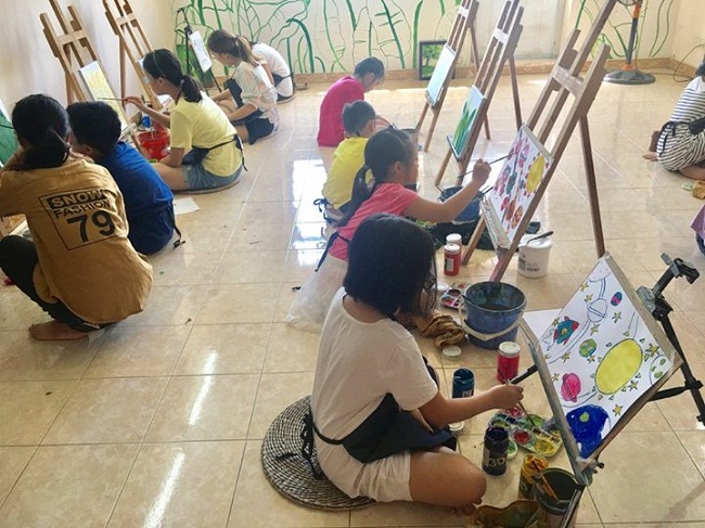 Tại sao ba mẹ nên cho bé tham gia lớp học vẽ tại Hải Phòng?