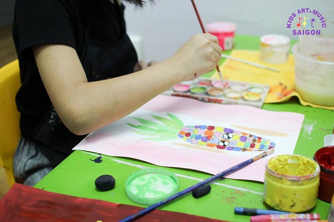 Lý do ba mẹ nên cho bé tham gia lớp học vẽ quận Tân Bình