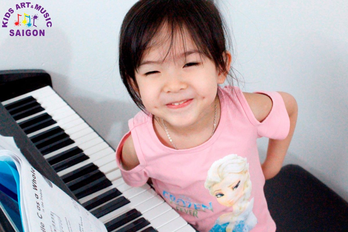 10 tiết mục đàn piano cho trẻ em trên sân khấu Kids Art & Music Sài Gòn