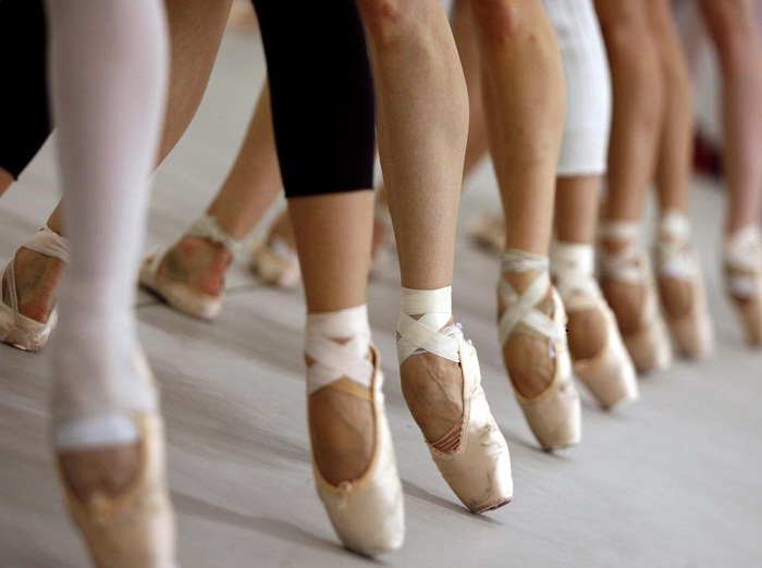 Hướng dẫn ba mẹ cách chọn giày múa ballet Bình Dương cho bé hình ảnh 2