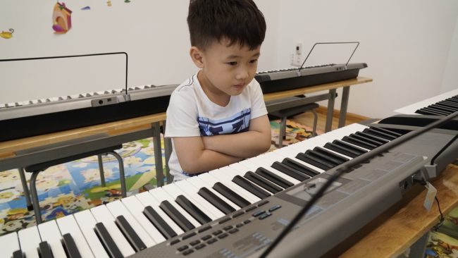 Những lớp dạy đàn organ tại quận Hoàng Mai Hà Nội có gì thú vị?
