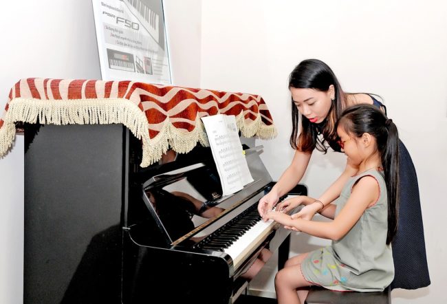 Có gì thú vị bên trong những lớp dạy đàn piano ở quận Hoàng Mai Hà Nội? hình ảnh 2