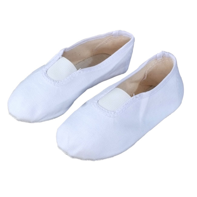 Ba mẹ đã biết cách chọn giày múa bale quận Tân Phú cho bé chưa?