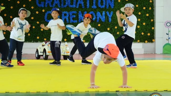 Có nên cho bé tham gia các lớp học nhảy trẻ em ở quận Hoàng Mai Hà Nội?