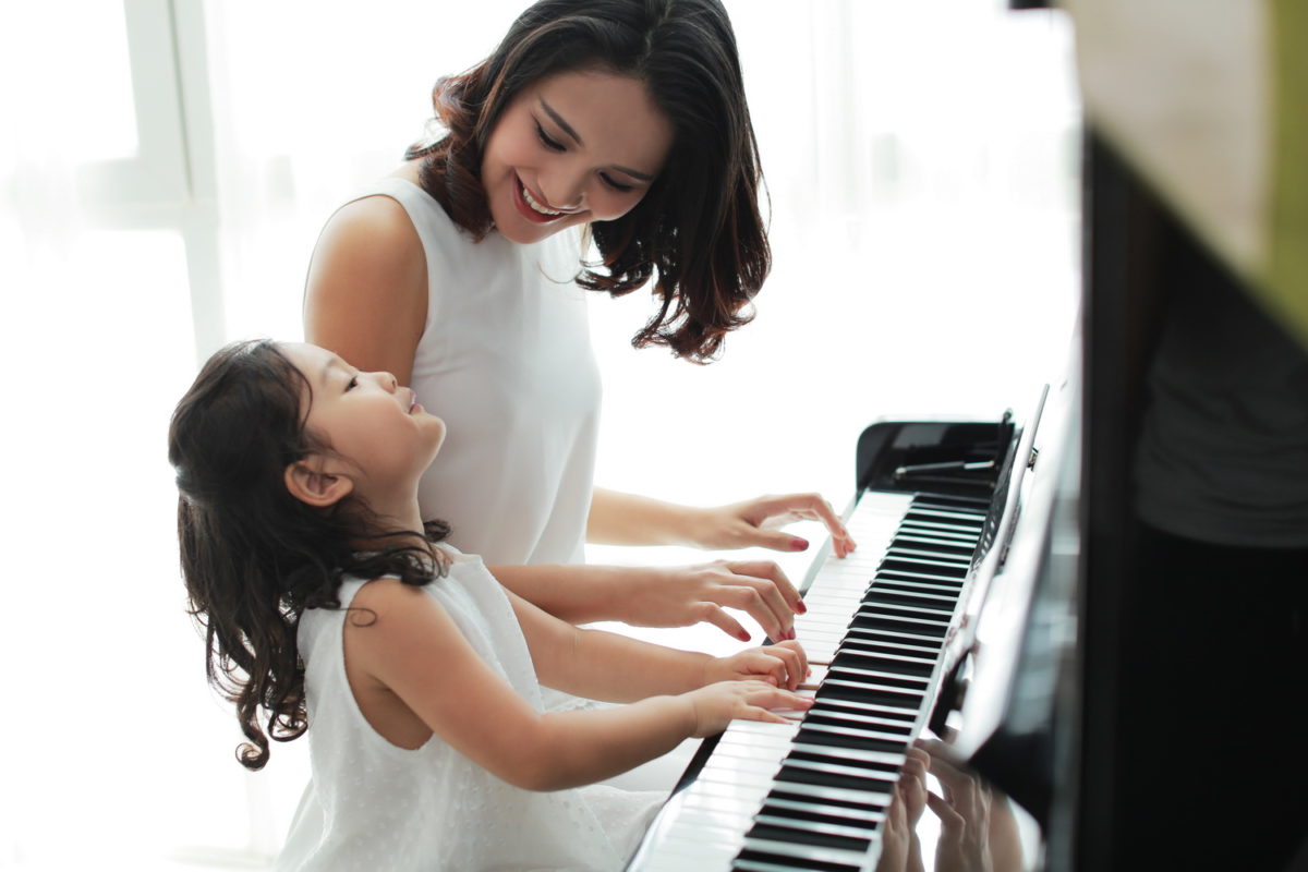 Những điều cần biết về những lớp học đàn piano ở quận Hoàng Mai Hà Nội cho trẻ em