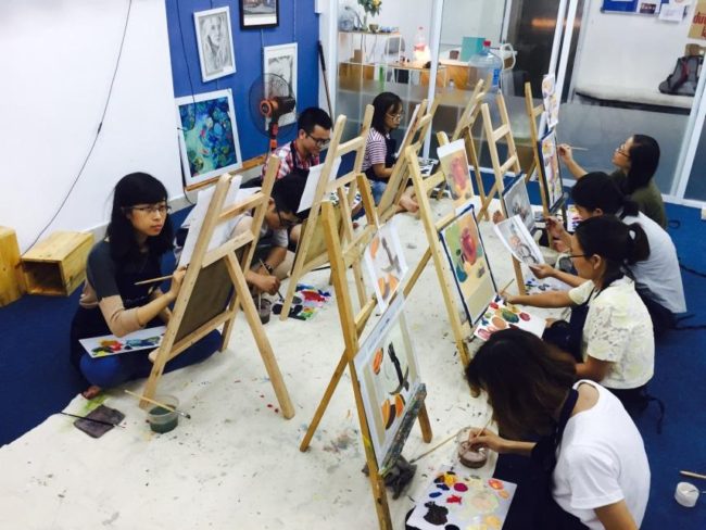 Sức hút đến từ những lớp dạy vẽ ở quận Hoàng Mai Hà Nội