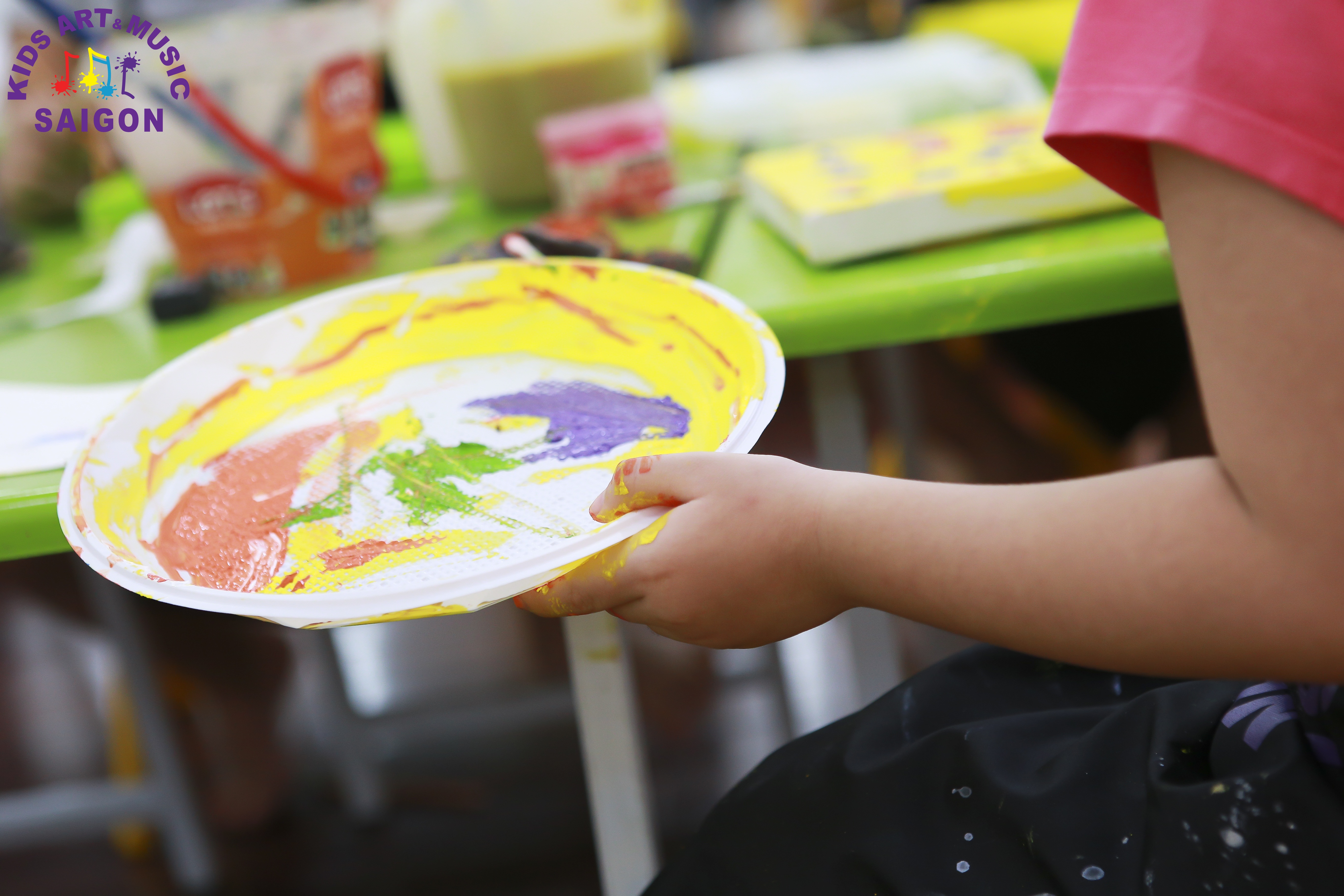 Trung tâm dạy vẽ cho bé là nơi tuyệt vời để trẻ em của bạn học cách sáng tạo và thể hiện tài năng của mình. Hãy xem hình ảnh liên quan để tìm hiểu thêm về chương trình và các hoạt động thú vị tại trung tâm.