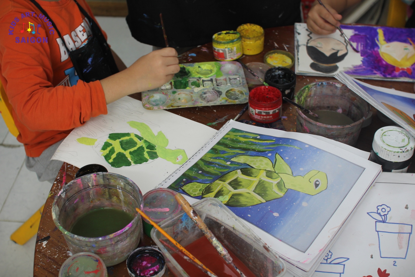 Những lý thuyết về màu sắc và cách pha màu nước khi dạy vẽ cơ bản cho trẻ em - hình ảnh 10