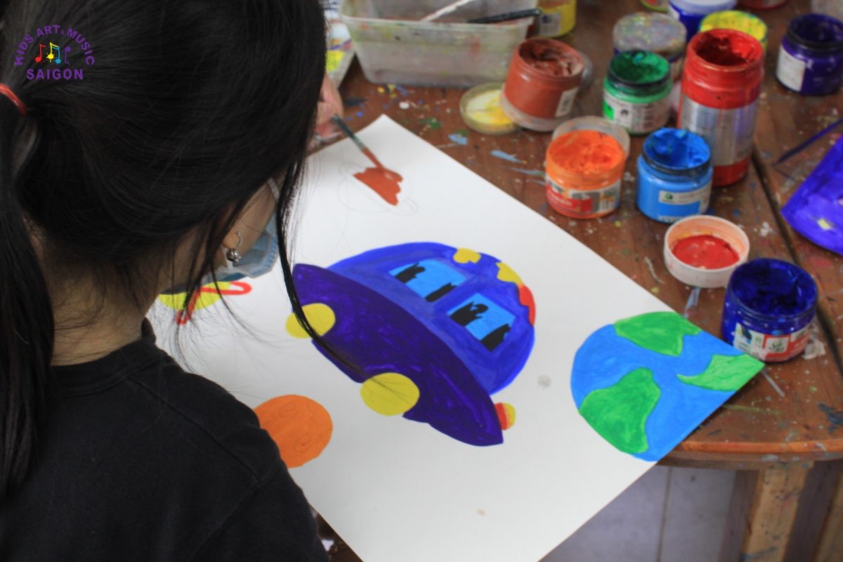 Cho bé học vẽ tranh màu nước tại KIDS ART & MUSIC SÀI GÒN có gì vui?