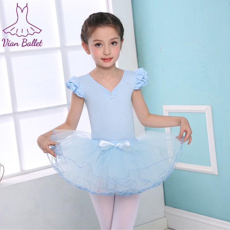Ba mẹ cần quan tâm những gì khi chọn mua đồ múa ballet cho bé?