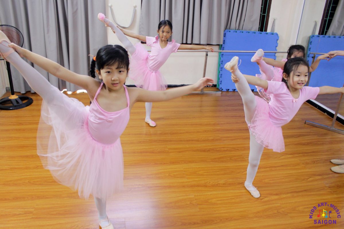Địa điểm học múa ballet ở TPHCM cho bé