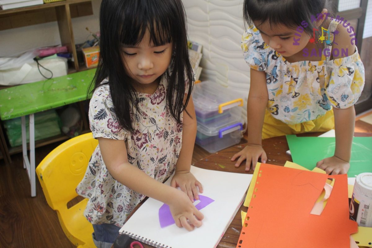 Làm thế nào để dạy vẽ cho bé 3 tuổi đúng cách?